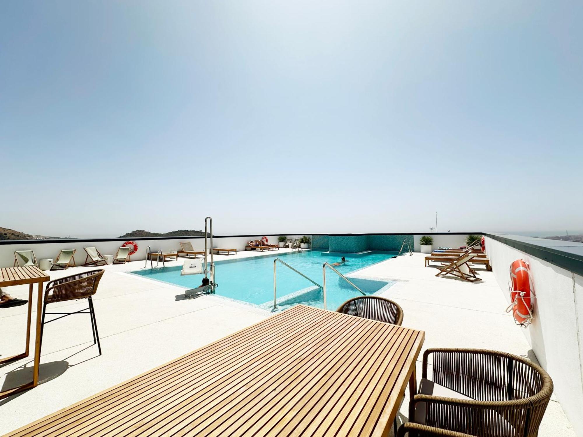 Apartment Urban Sky 3 Bed 22k
